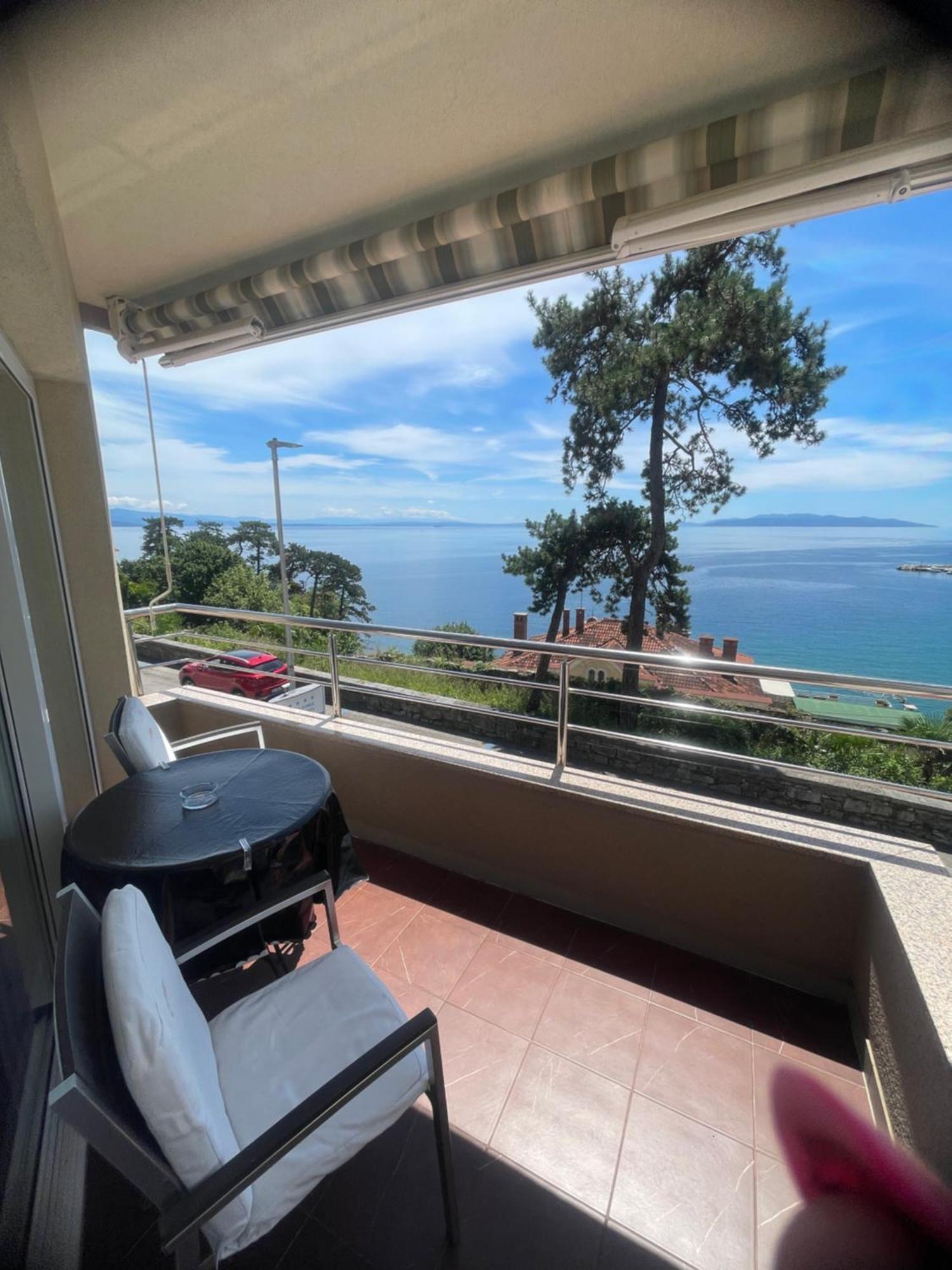 Apartments Villa Dinka Opatija Zimmer foto