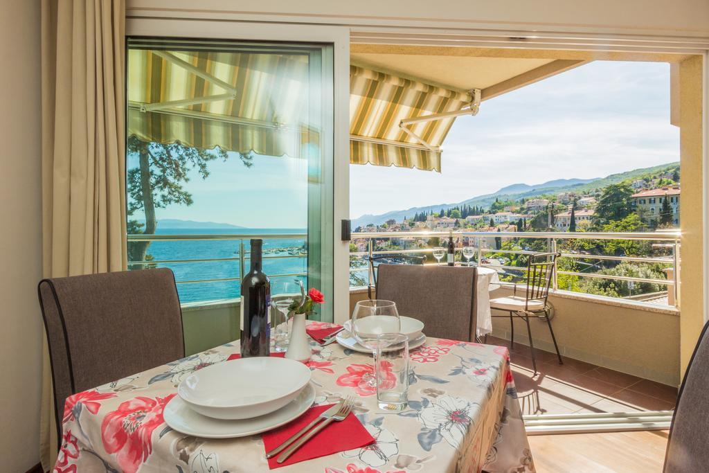 Apartments Villa Dinka Opatija Exterior foto